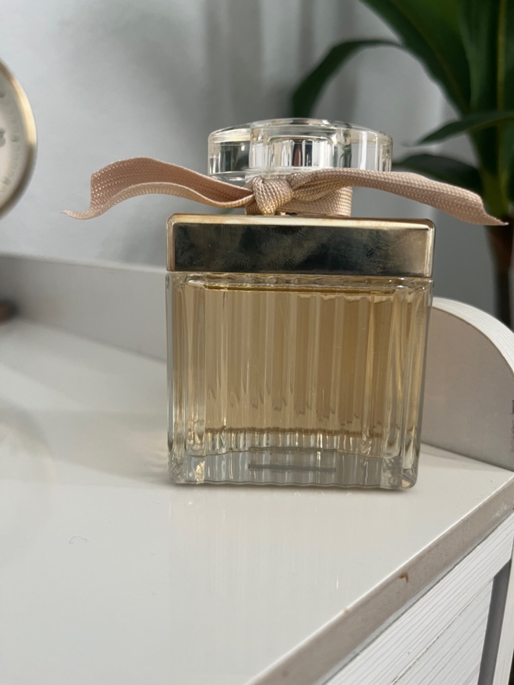 Chloé Eau de Parfum in Pale Gold Bottle with Pink Ribbon - Picture 2 of 2